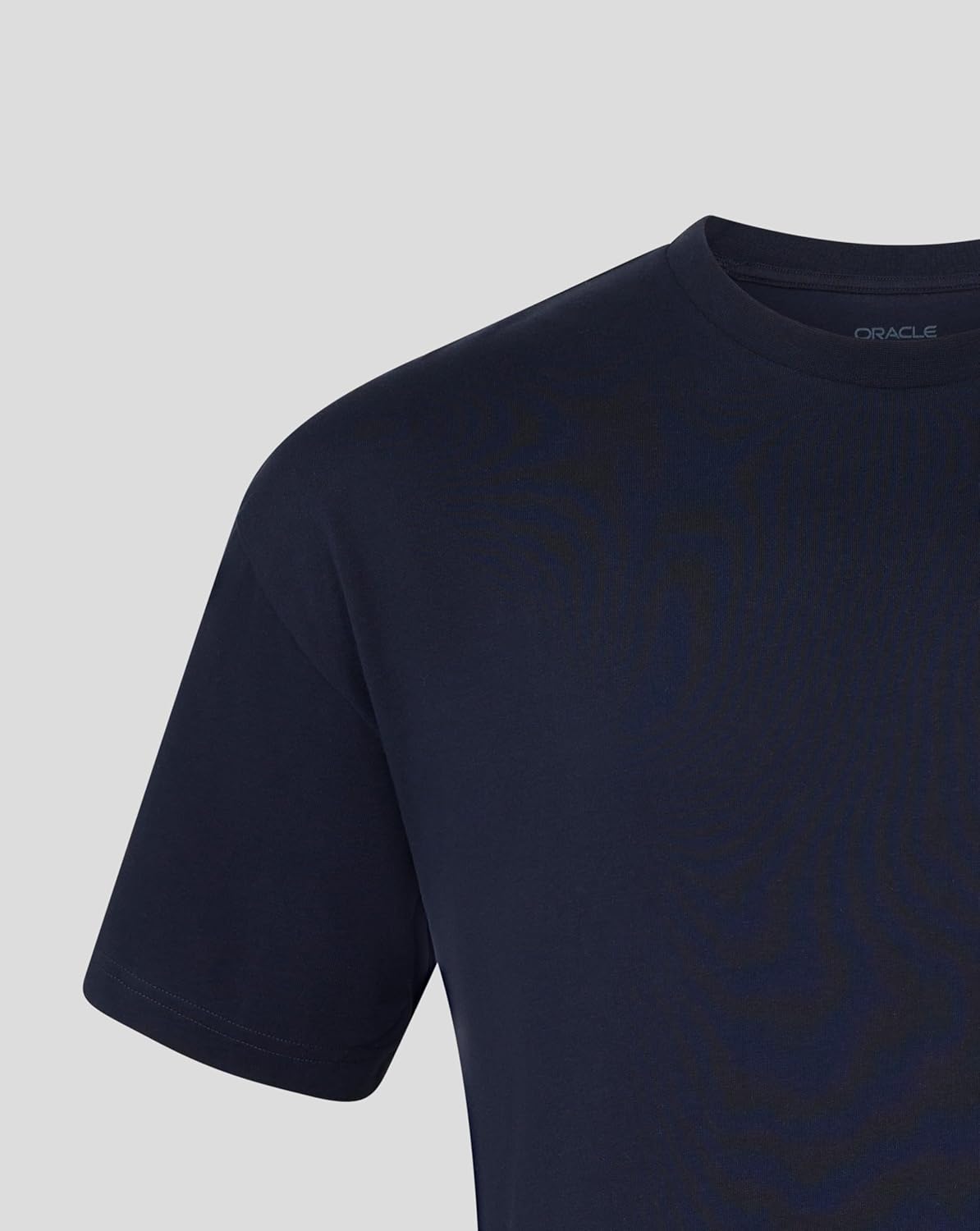 Castore Red Bull Racing F1 Max Verstappen Oversized Crest - Image 4